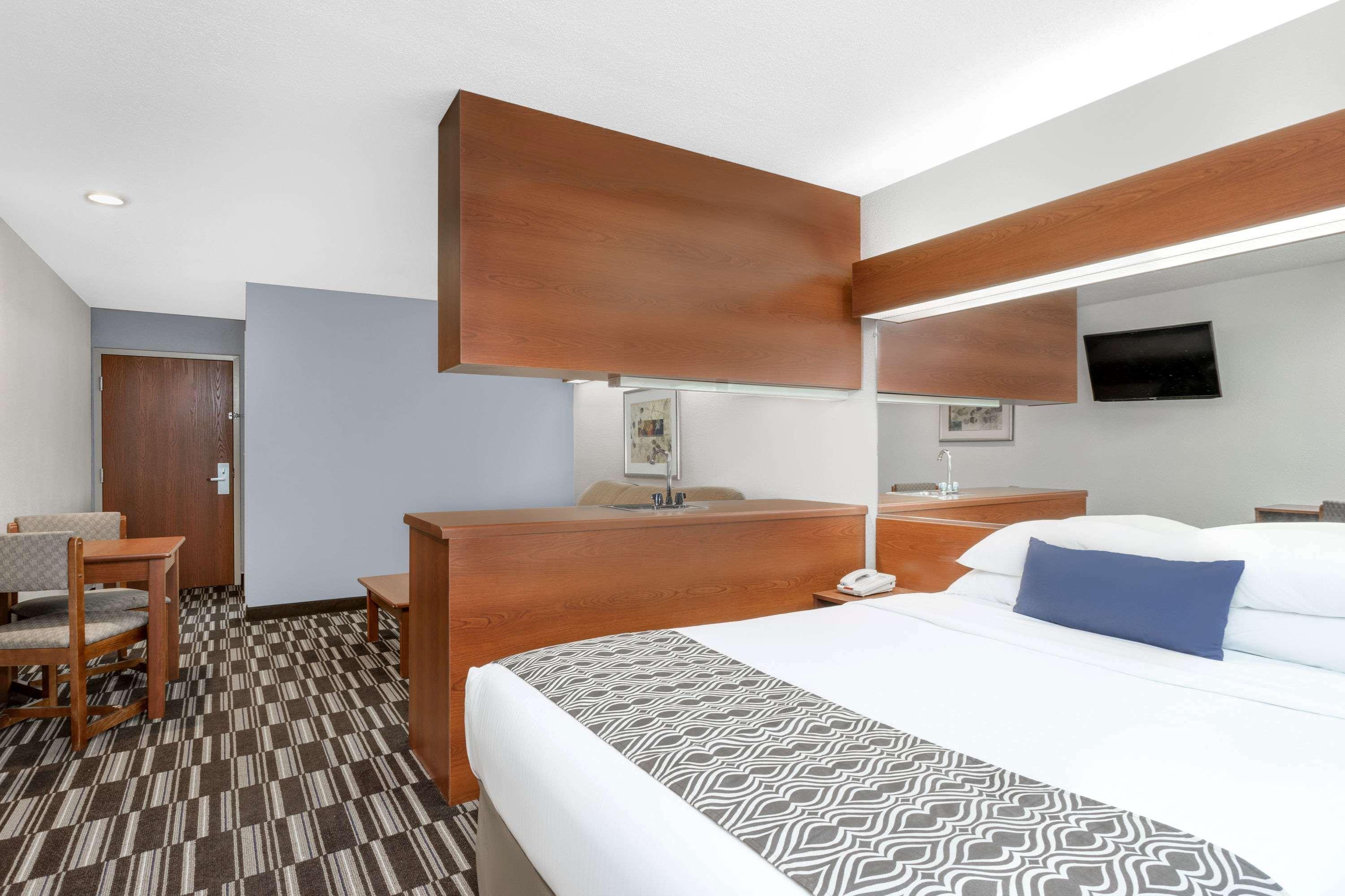 Microtel Inn & Suites By Wyndham Bremen מראה חיצוני תמונה