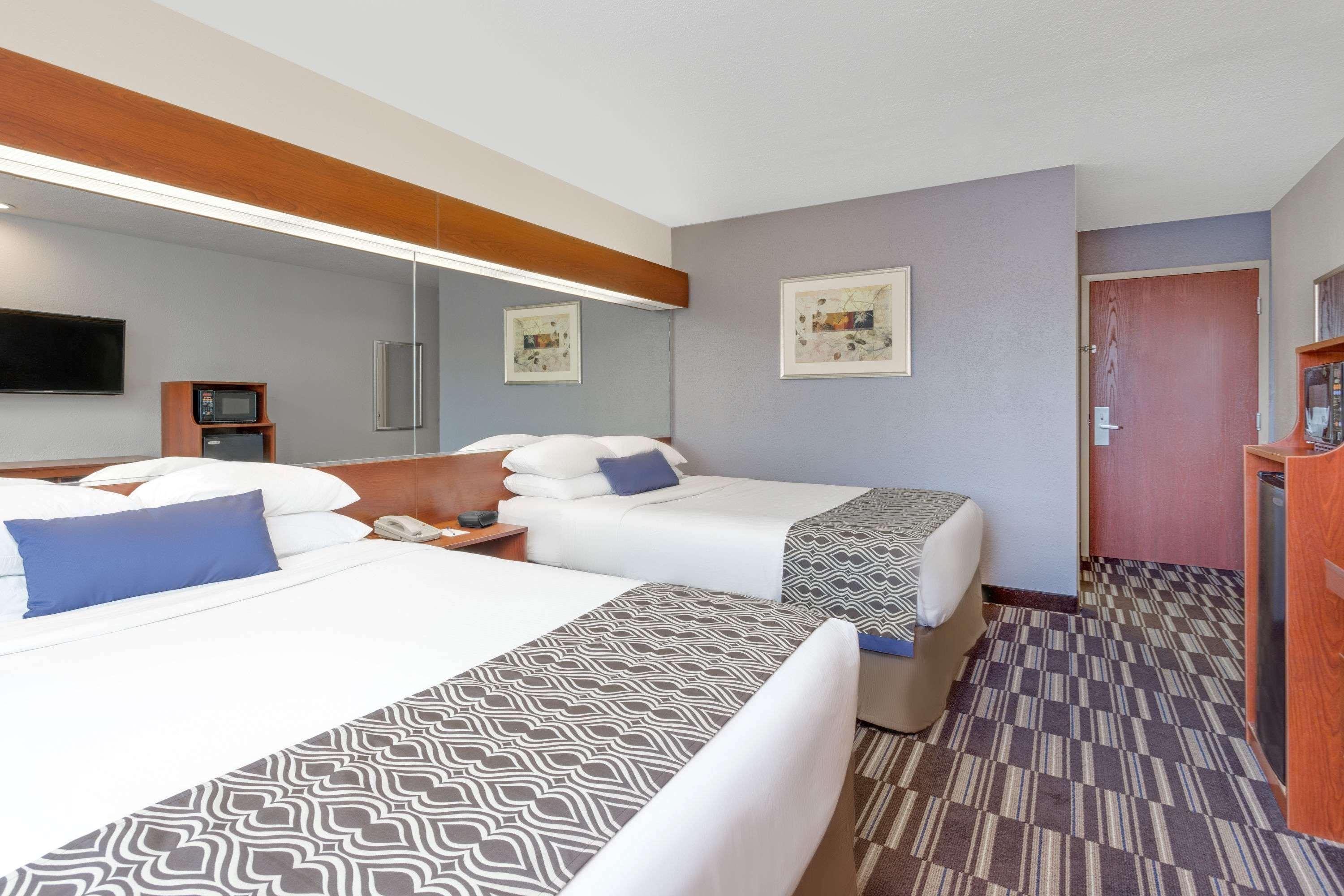 Microtel Inn & Suites By Wyndham Bremen מראה חיצוני תמונה
